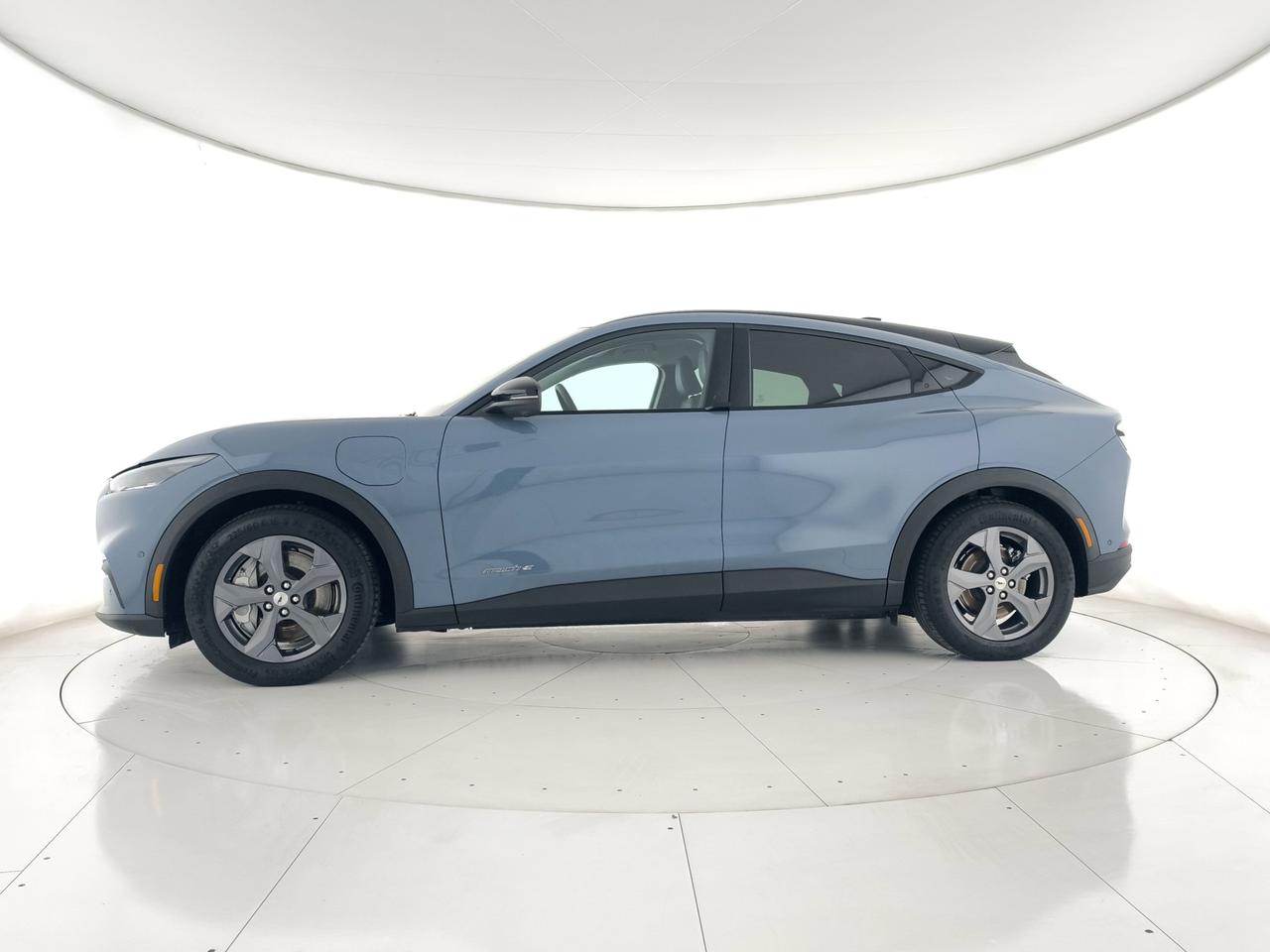 FORD Mustang Mach-e standard range rwd 269cv auto