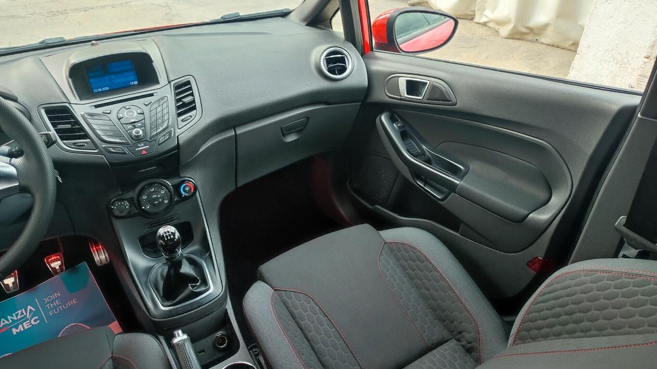 FORD FIESTA ST-LINE 75 cv
