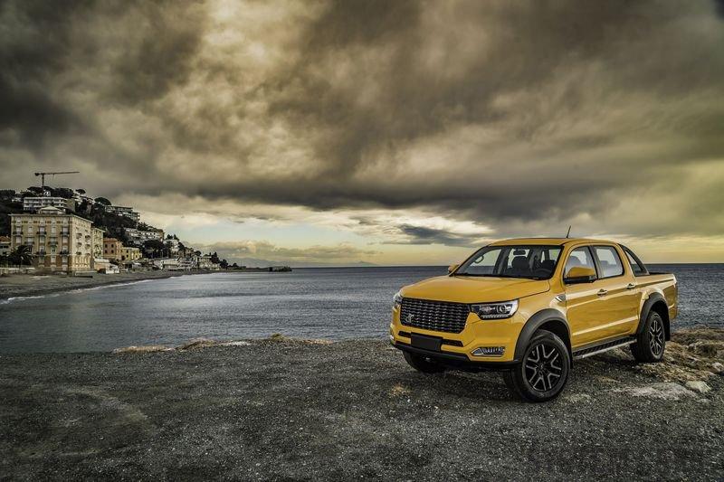 DR AUTOMOBILES dr PK8 2.0 TURBO DIESEL DOPPIA CABINA 4x4 - AUTOCARRO -PREZZO SENZA IVA