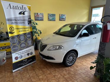 Lancia Ypsilon 0.9benz. Cambio automatico Gold