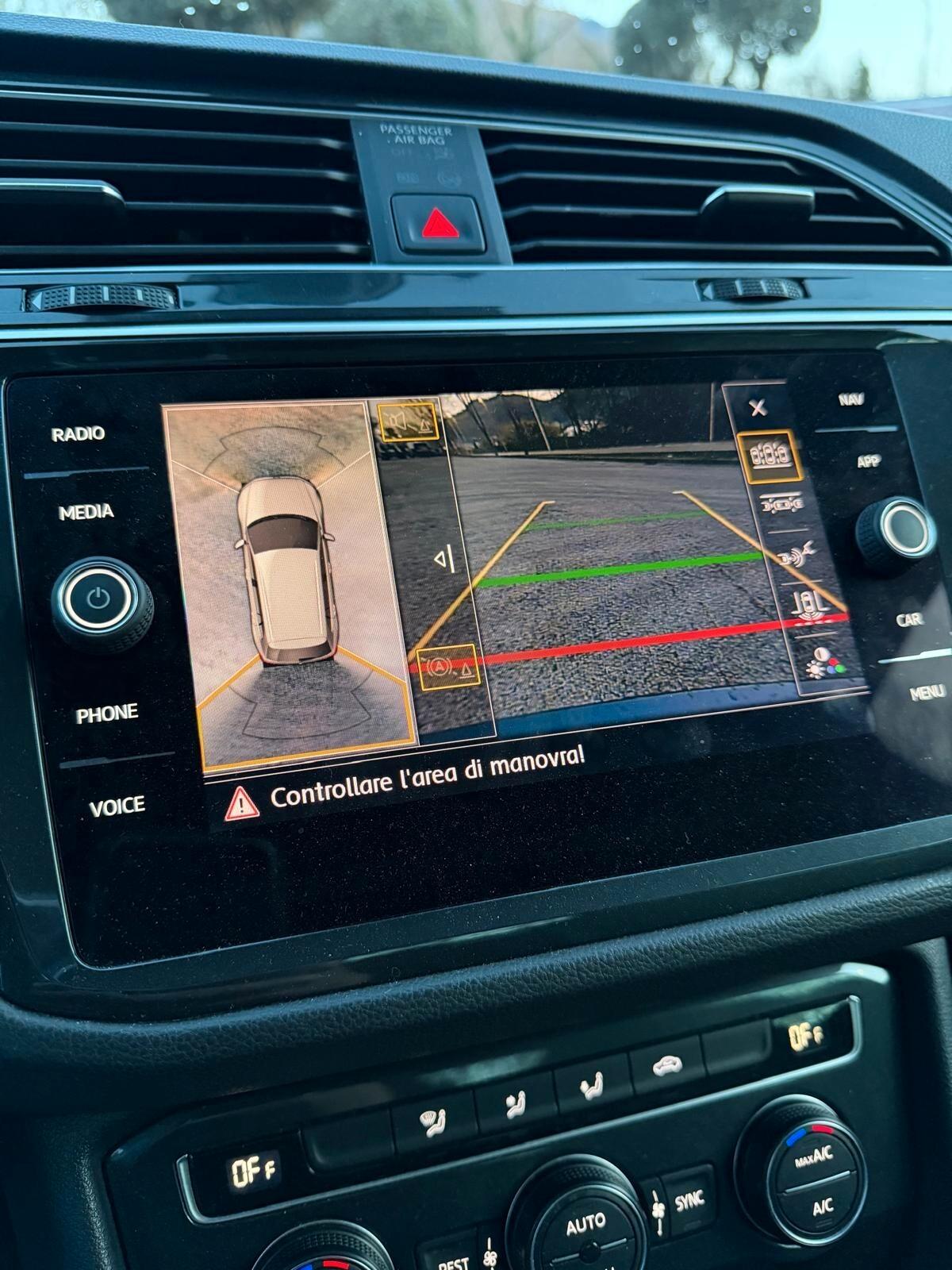 Volkswagen Tiguan 2.0 TDI SCR DSG Business BlueMotion Technology