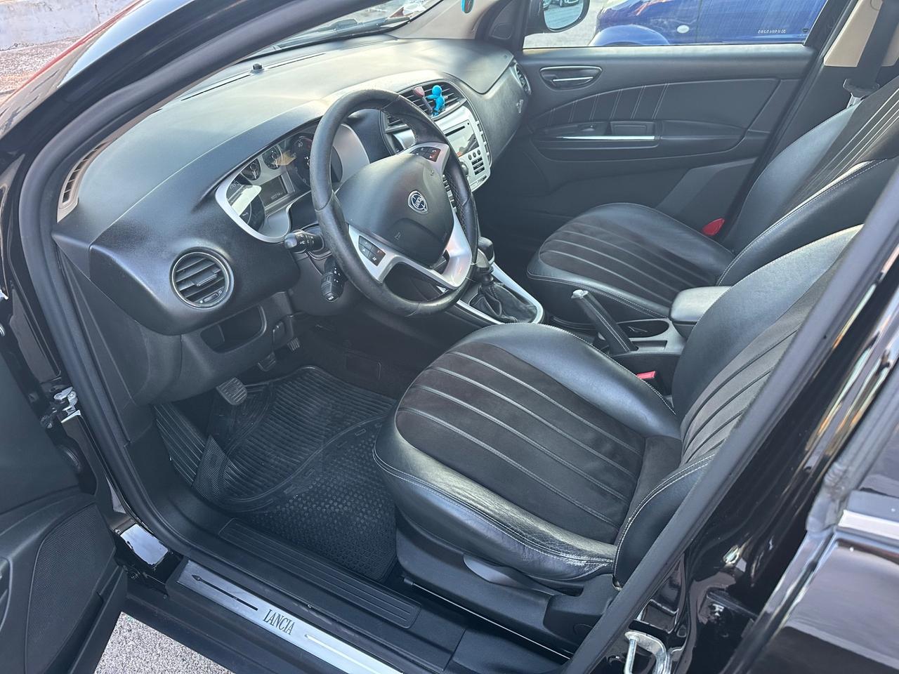 Lancia Delta 1.6 MJT DPF Platino