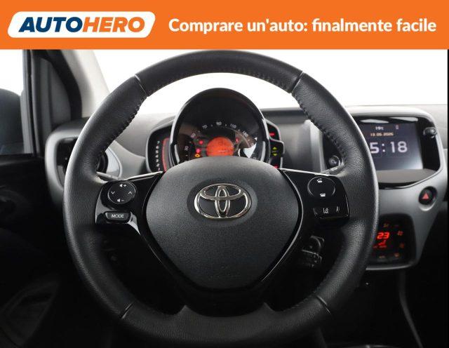 TOYOTA Aygo Connect 1.0 VVT-i 72 CV 5 porte x-play