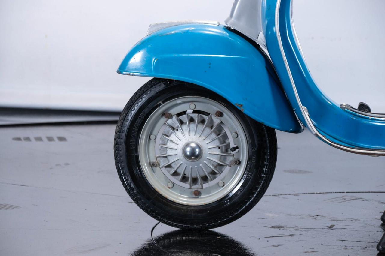 Piaggio Vespa 50 Special (V5B3)