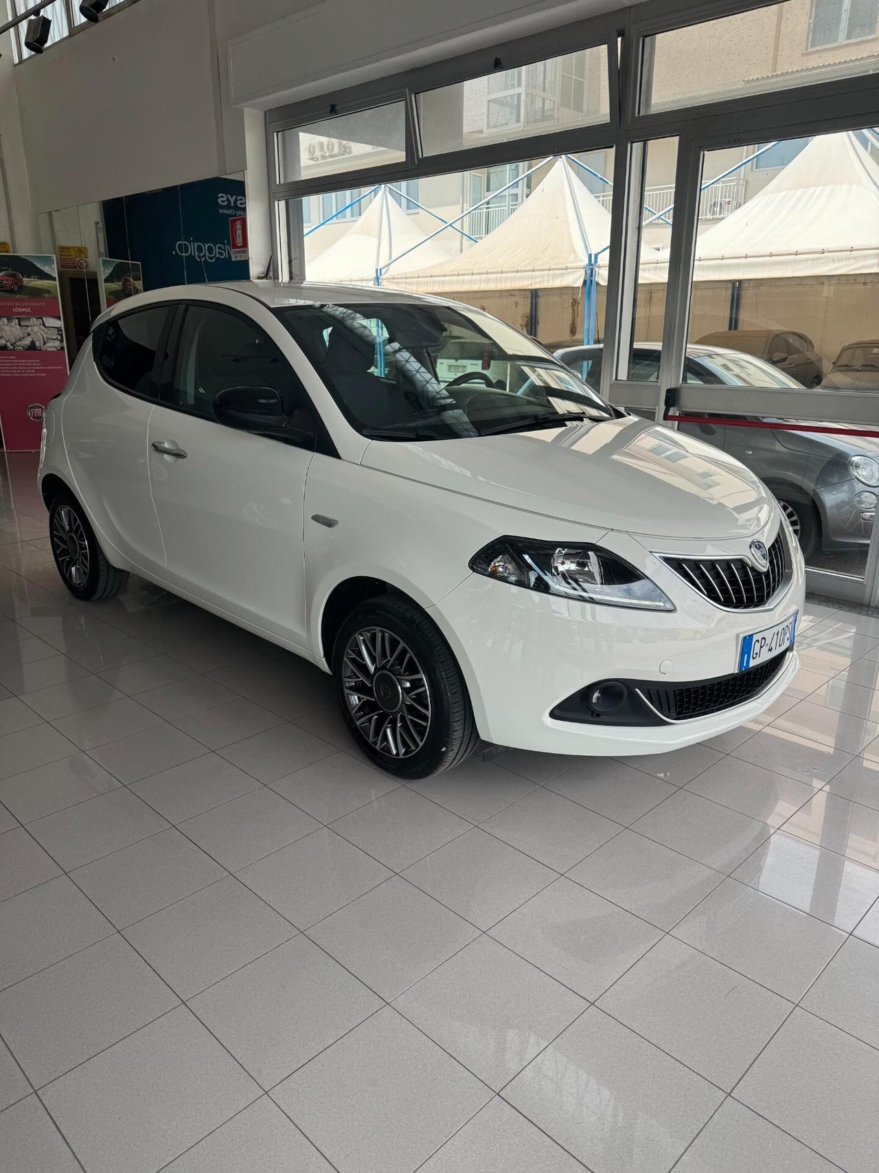 LANCIA YPSILON 1.0 HYBRID GOLD PLUS FULL OPTIONAL