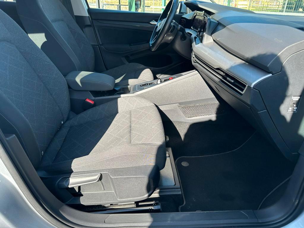 Volkswagen Golf 1.0 etsi evo Life 110cv dsg