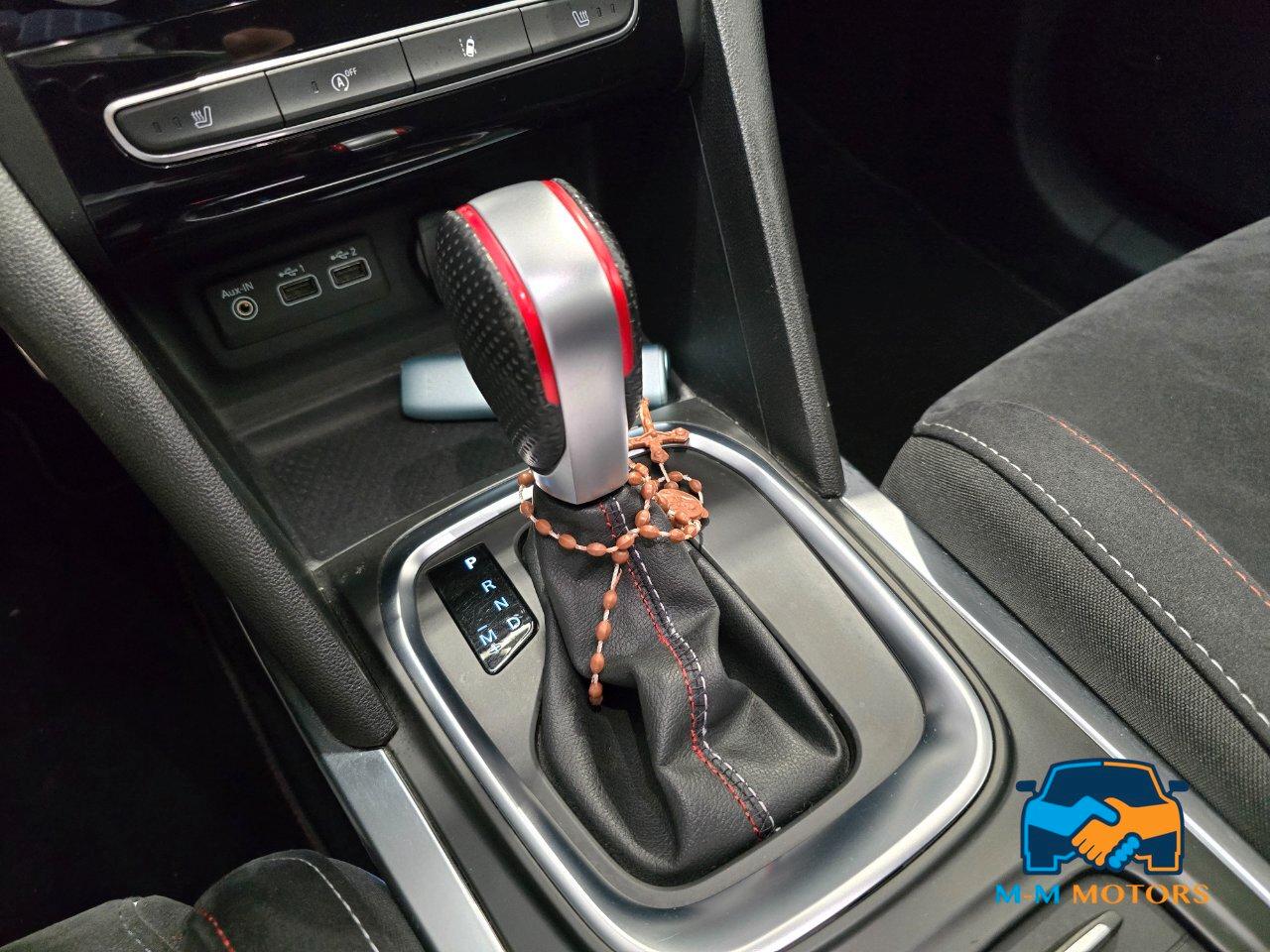 Renault Megane Berlina Megane 1.8 tce R.S. Trophy 300cv edc