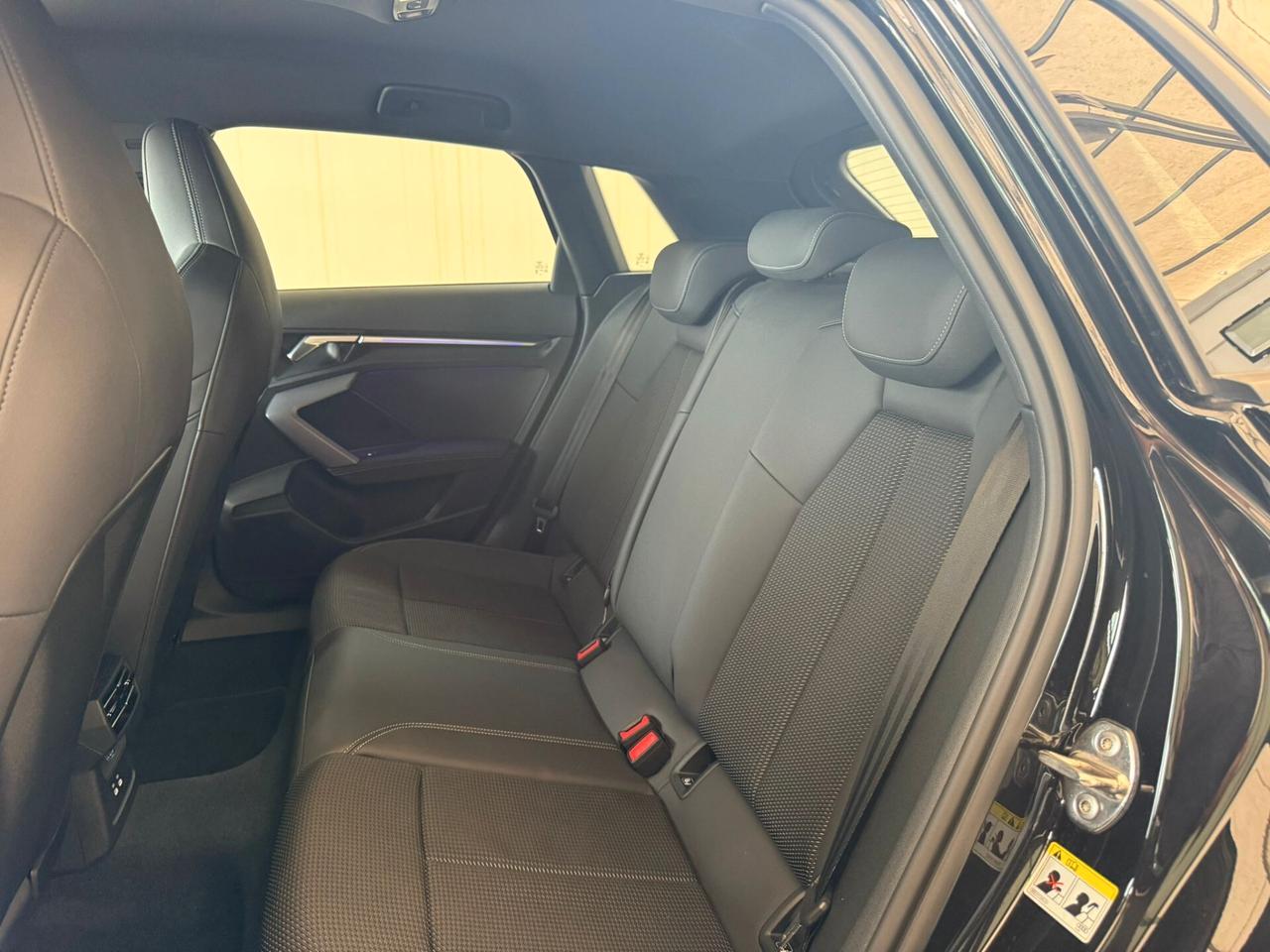 Audi A3 allstreet 35 TDI S tronic Business Advanced