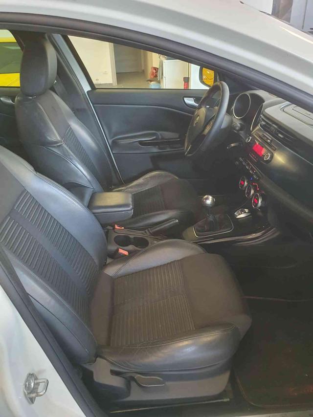 ALFA ROMEO Giulietta 2.0 JTDm-2 140 CV Exclusive