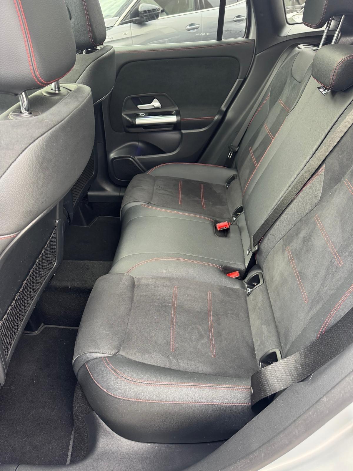 Mercedes-benz GLA 200 d Automatic AMG Line Premium Plus