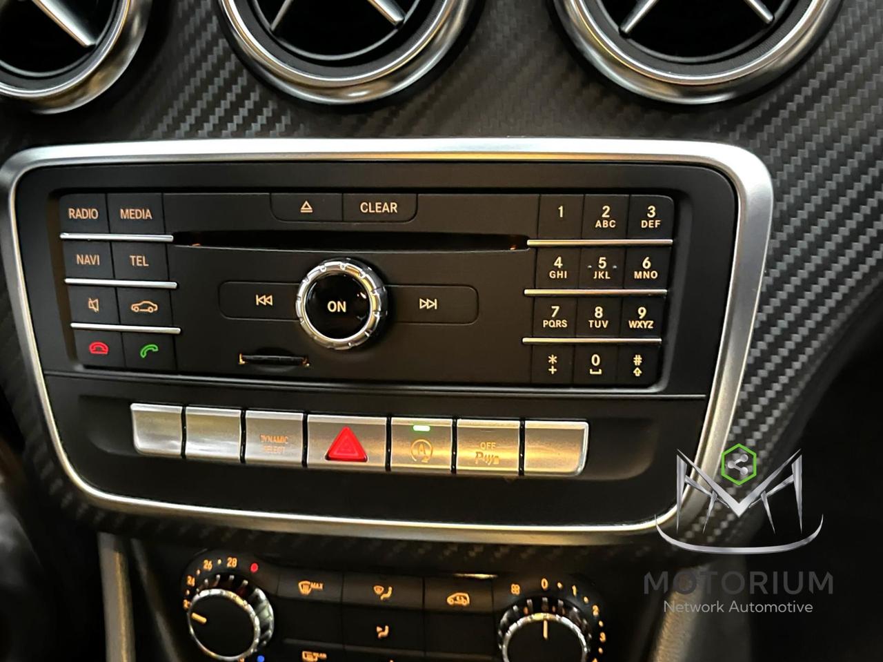 Mercedes A 180 D Premium 7G-DCT my16