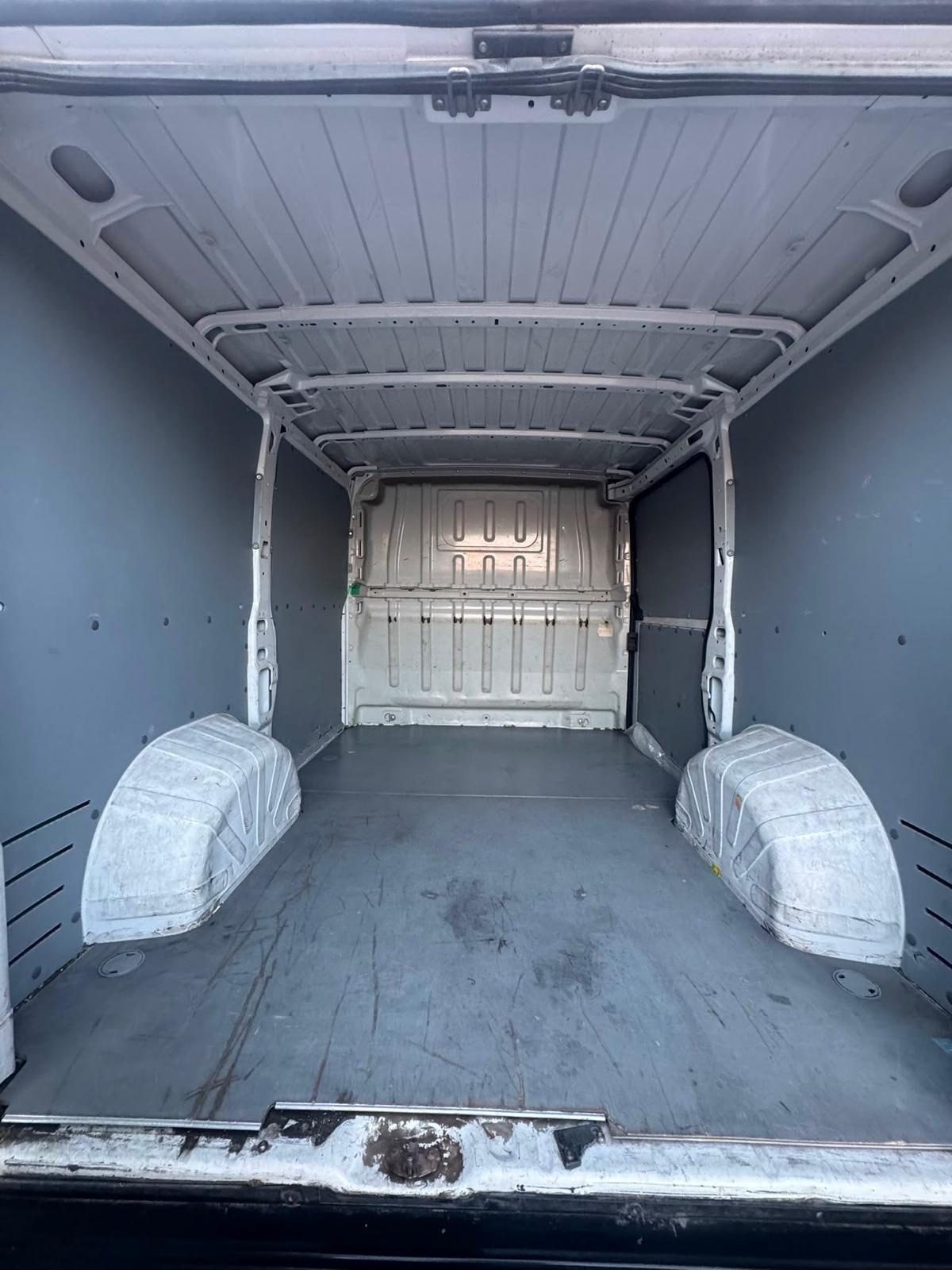 0701 FURGONE FIAT DUCATO 2020