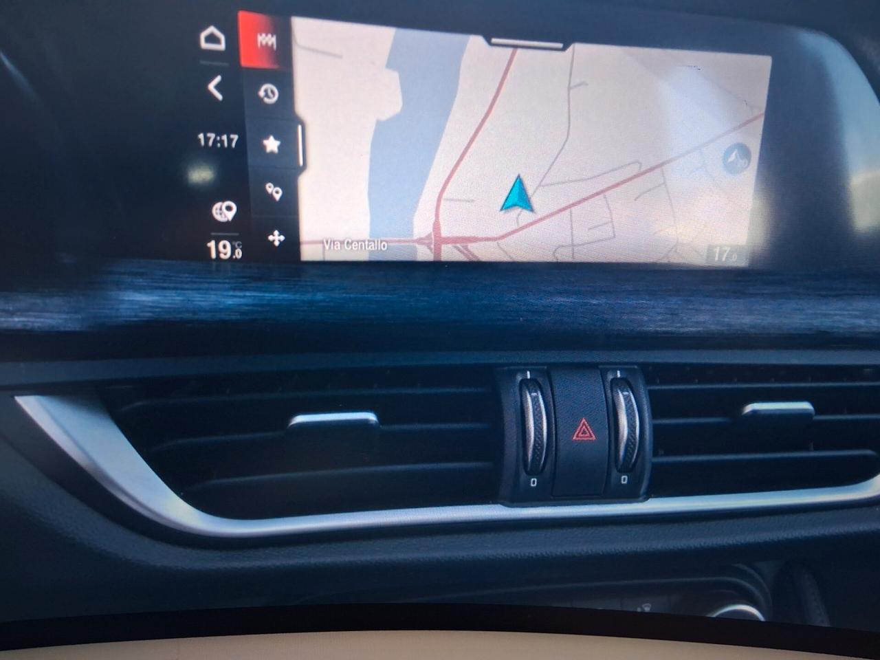 Alfa Romeo Stelvio 2.2 Turbodiesel 190 CV AT8 Q4 Business