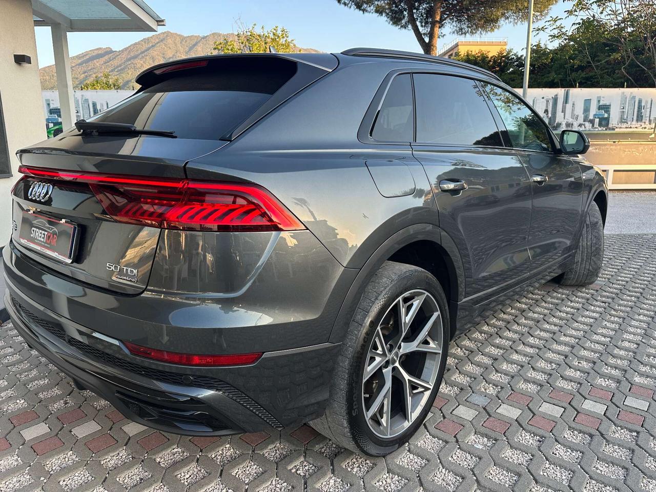Audi Q8 Q8 50 TDI 286 CV quattro tiptronic