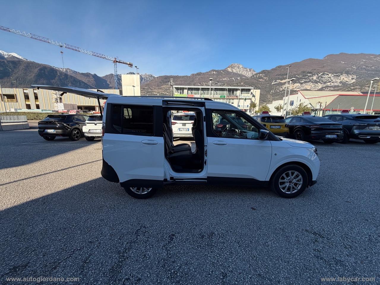 FORD Tourneo Courier 1.0 EcoBoost Pow. Tit. WINTER PACK