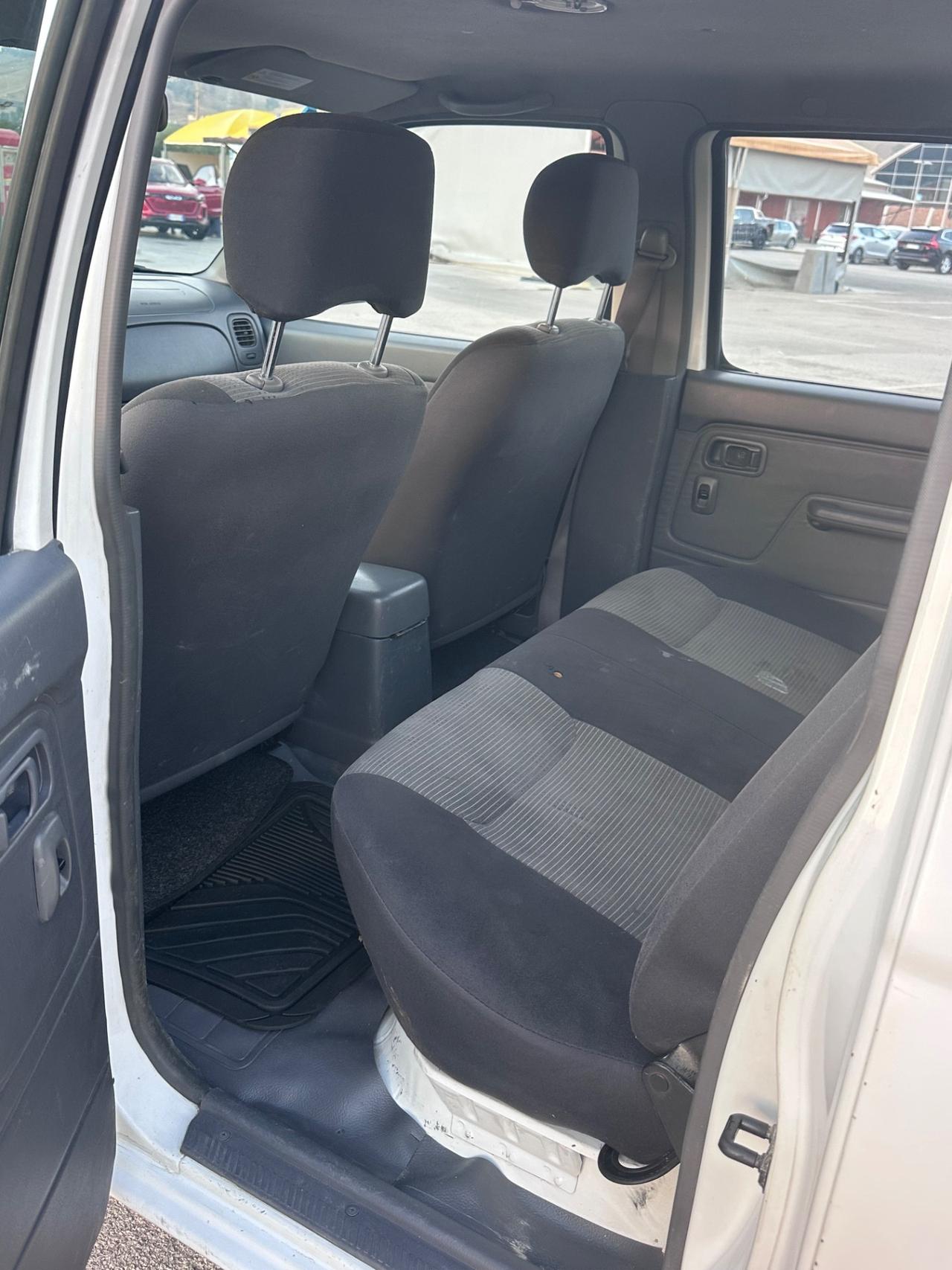 Nissan Navara NP300 2.5 tdi