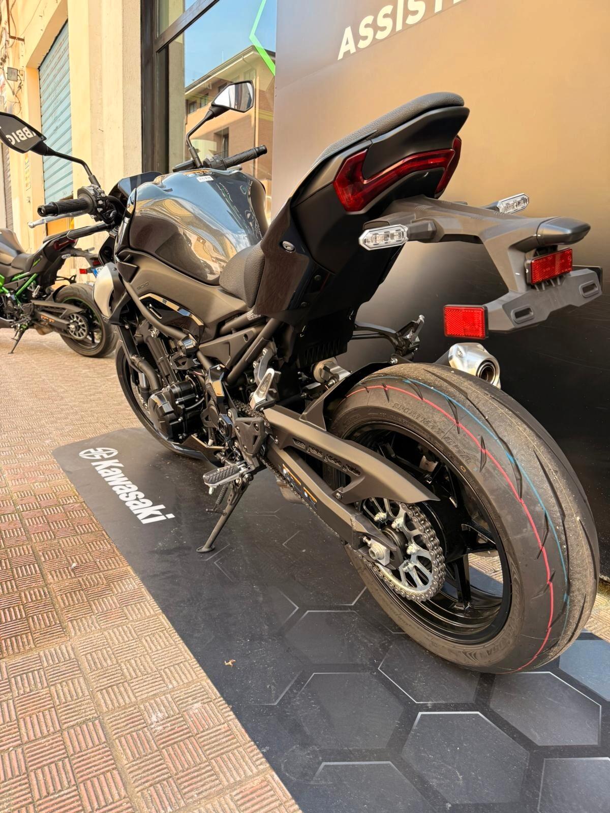 Kawasaki Z900 MY25 – 70 kW Depotenziabile – Promo 8.690€ – Ultima disponibile