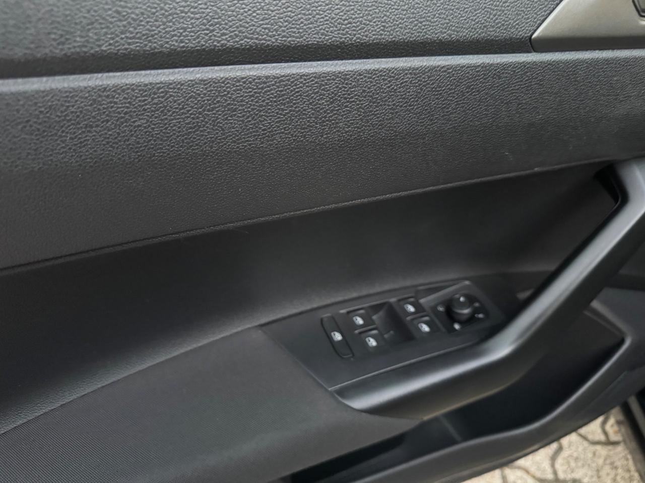 Volkswagen Polo 1.0 80cv Comfortline