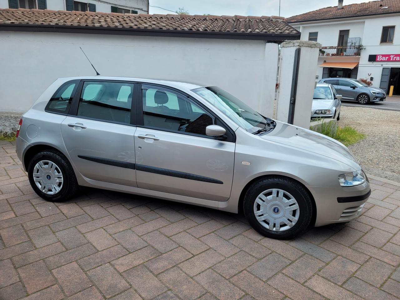 Fiat Stilo NEOPATENTATA 1.6i 16V 5 porte Active