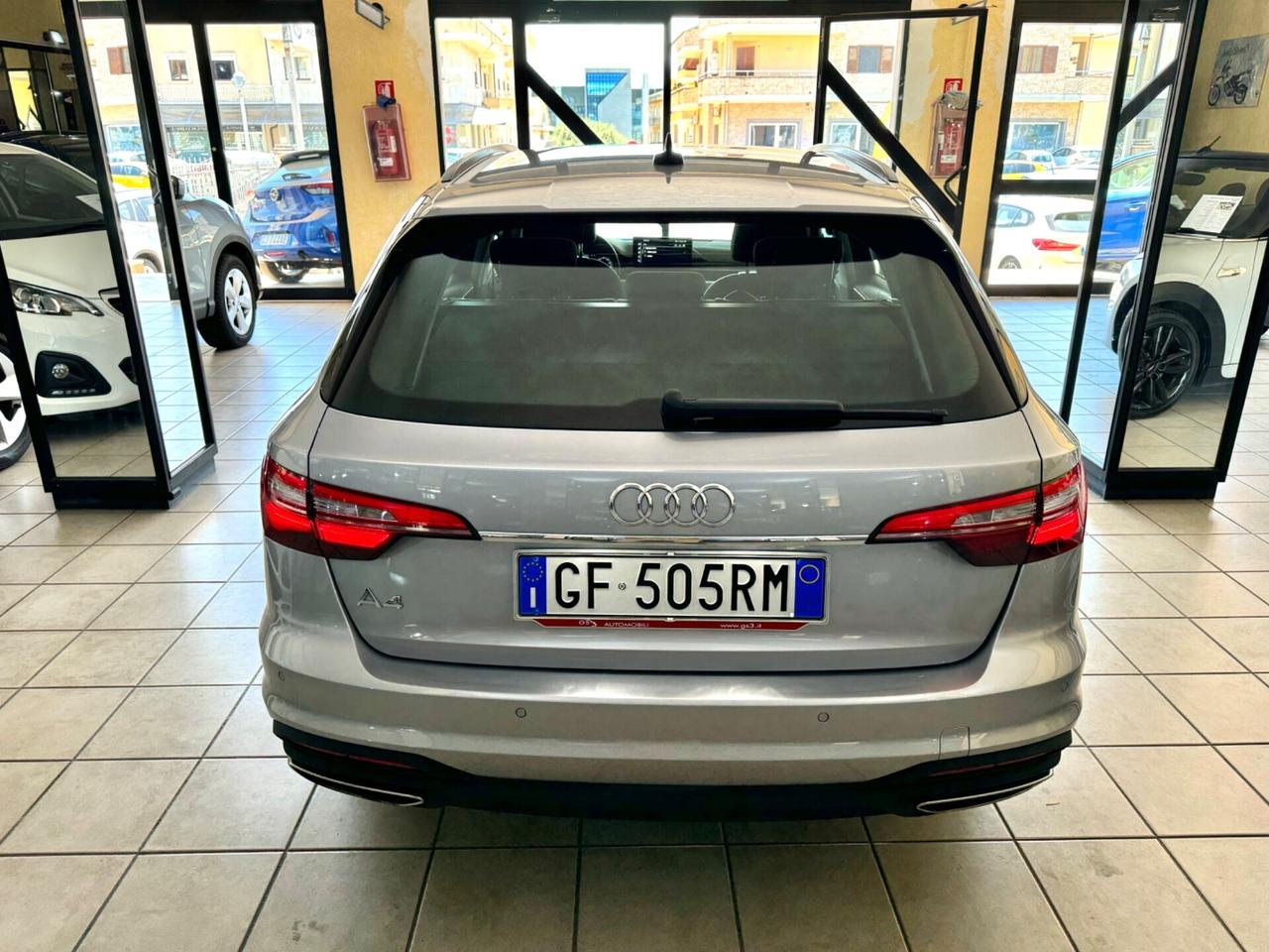 Audi A4 Avant 30 TDI/136 CV S tronic Business