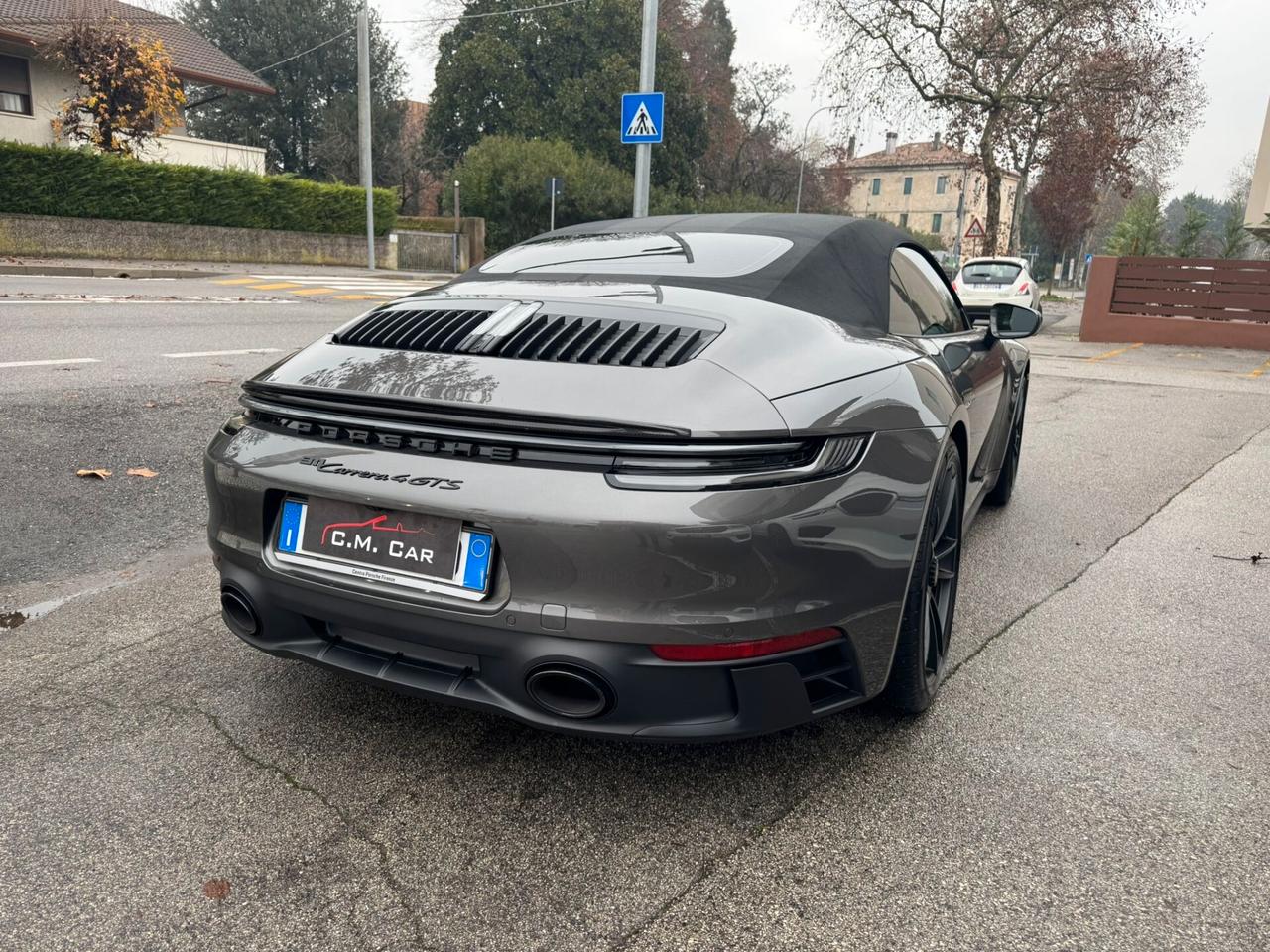 Porsche 992 911 Cabrio 3.0 Carrera 4 GTS auto