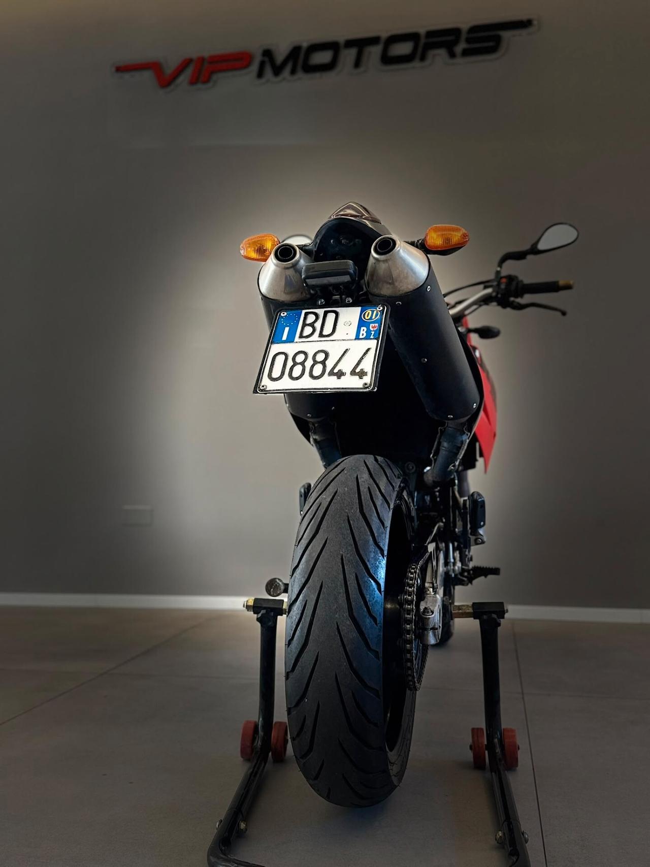 KTM DUKE 620 MOTARD PARI AL NUOVO ISCRITTA ASI UNICO PROPRIETARIO