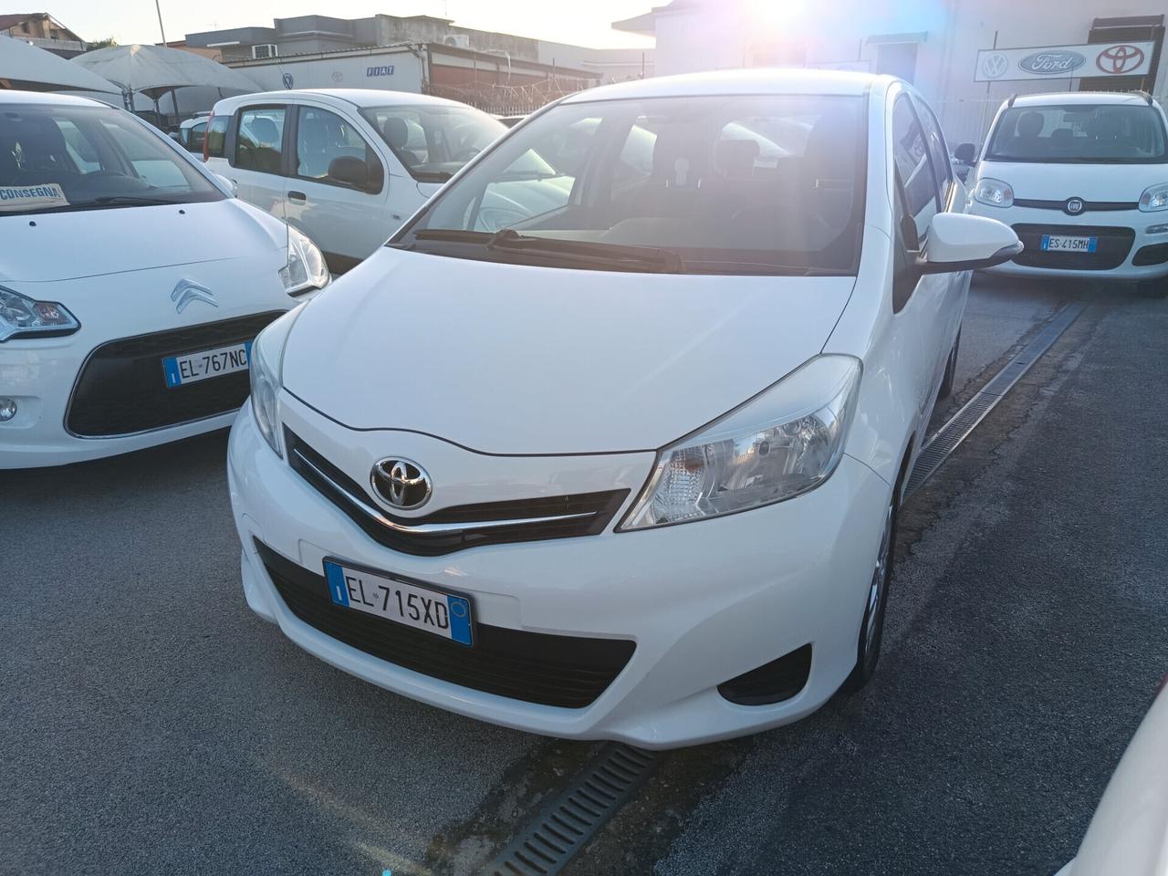 Toyota Yaris 1.4 D-4D Lounge 5 porte