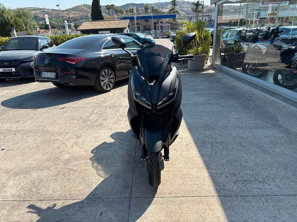 Zontes ZT 125 D Nuovo pronta consegna Tuo a solo 33 Euro al mese Vieni da noi a scoprirla