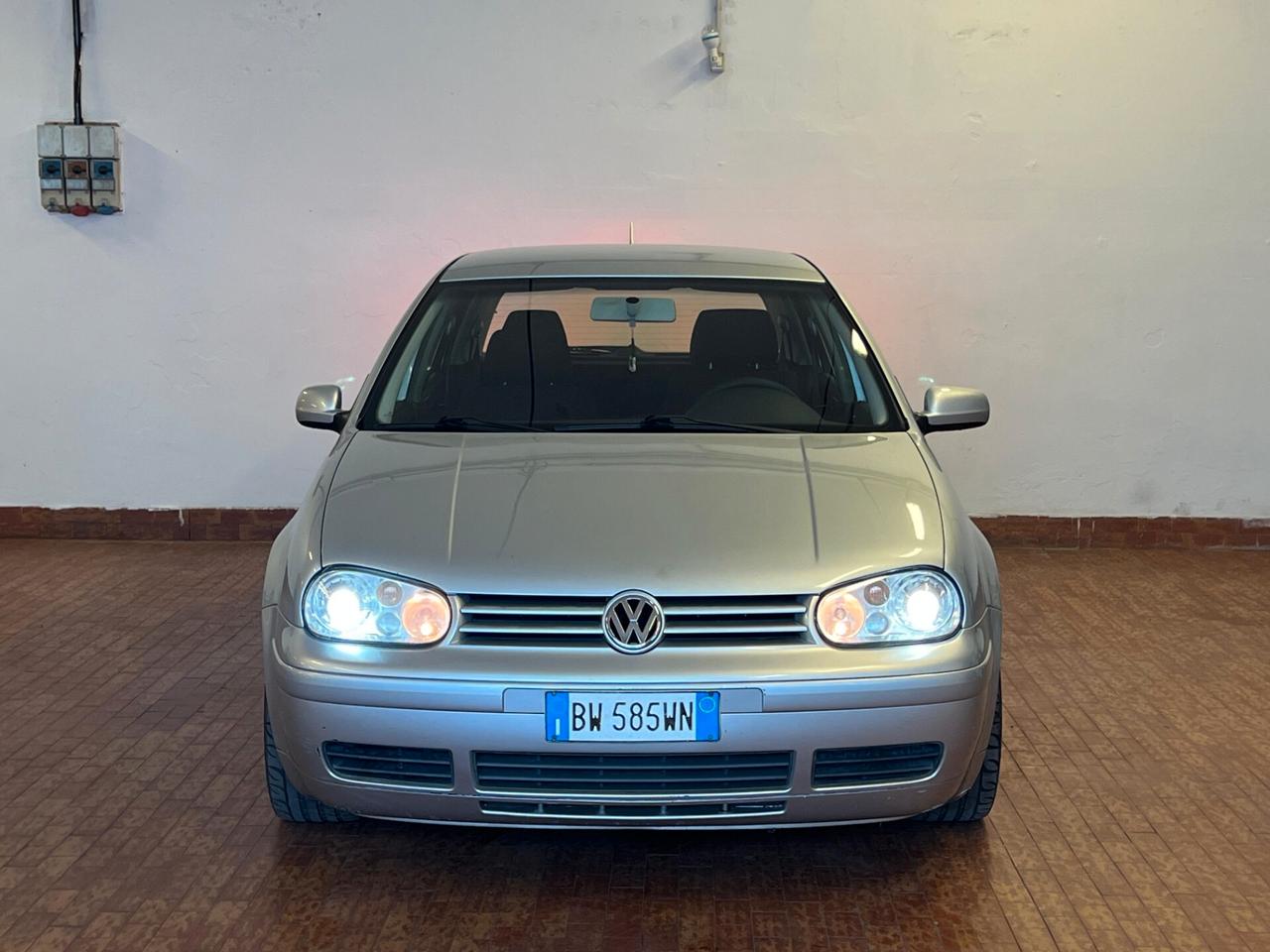 Volkswagen Golf GTI 1.8 turbo 20V 150cv