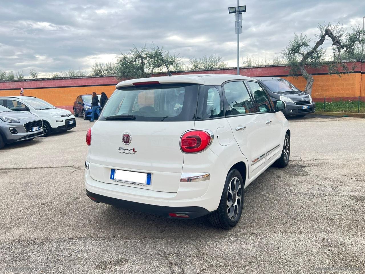 FIAT 500L URBAN 1.3 MJ 95CV IVA ESPOSTA