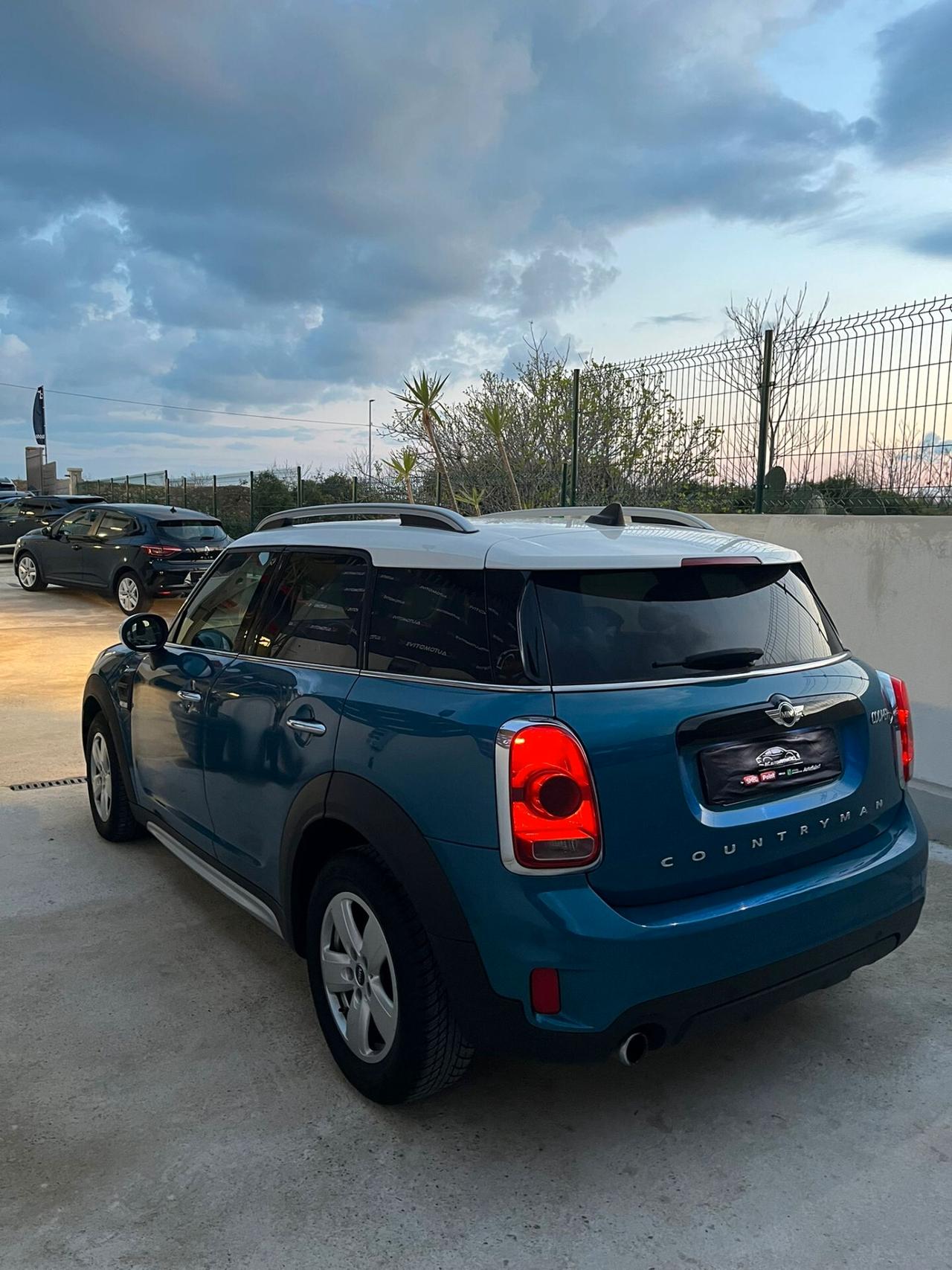 Mini Cooper D Countryman 2.0 Hype