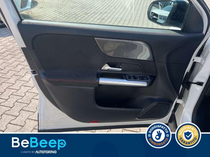Mercedes-Benz GLA 180 D PREMIUM AUTO