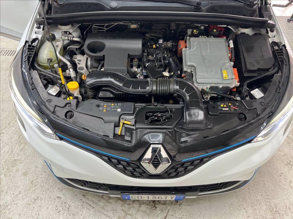 RENAULT Clio 1.6 E-Tech hybrid Serie limitata 140cv auto del 2021