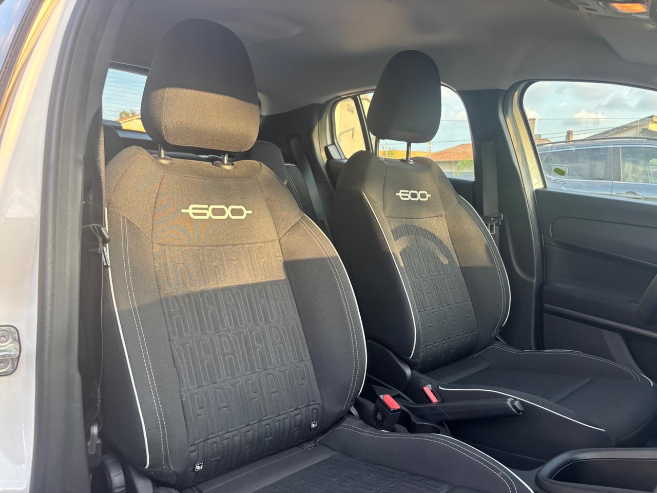 Fiat 600 Hybrid 110 CV DCT La Prima-2025