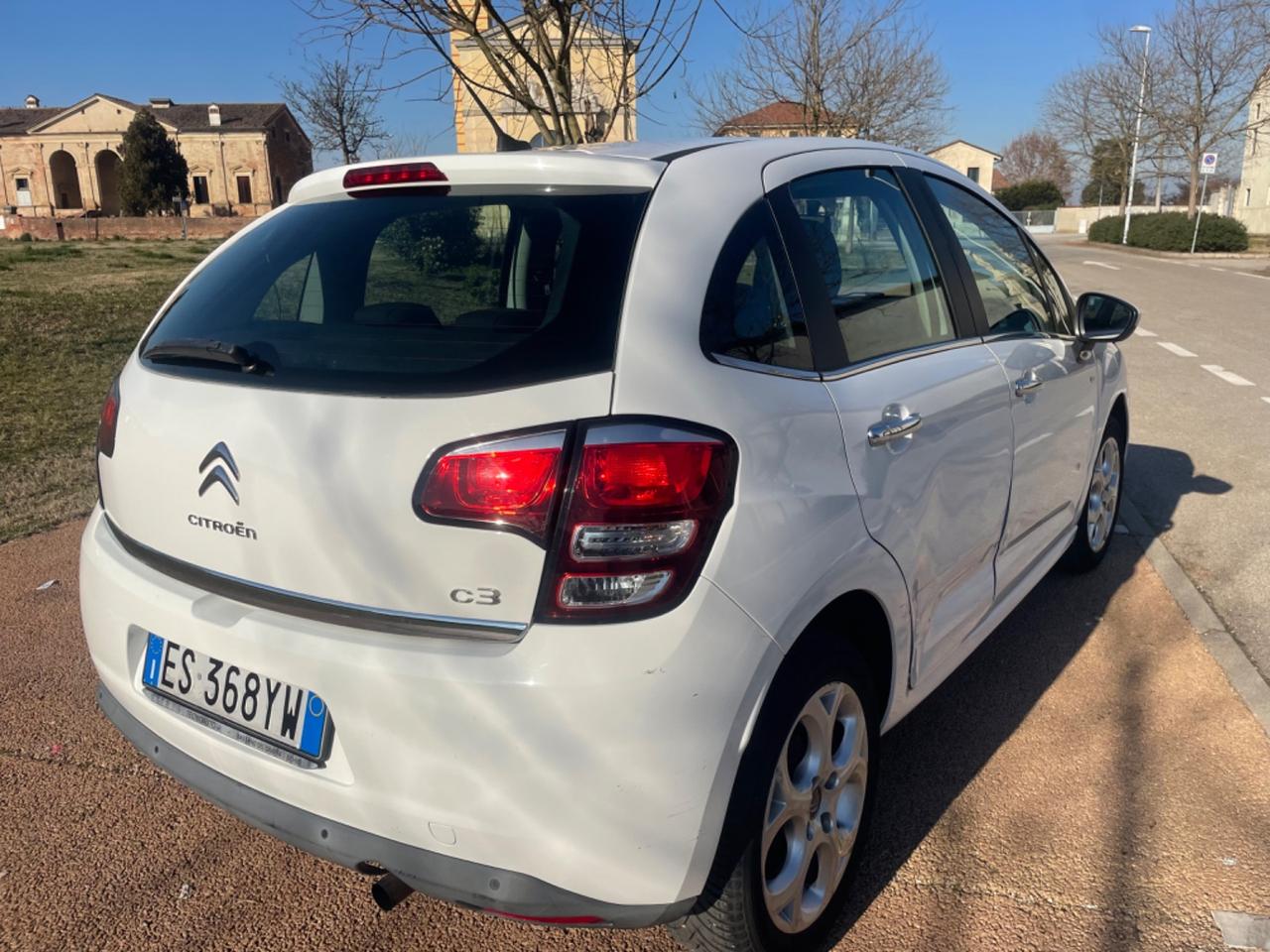 Citroen C3 1.1 Benzina anno 2013 per neo pat