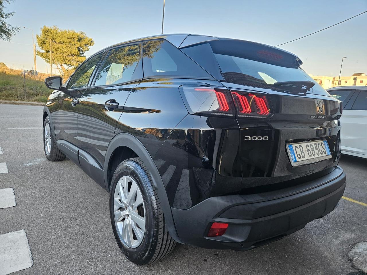 Peugeot 3008 BlueHDi 130 S&S Active Pack