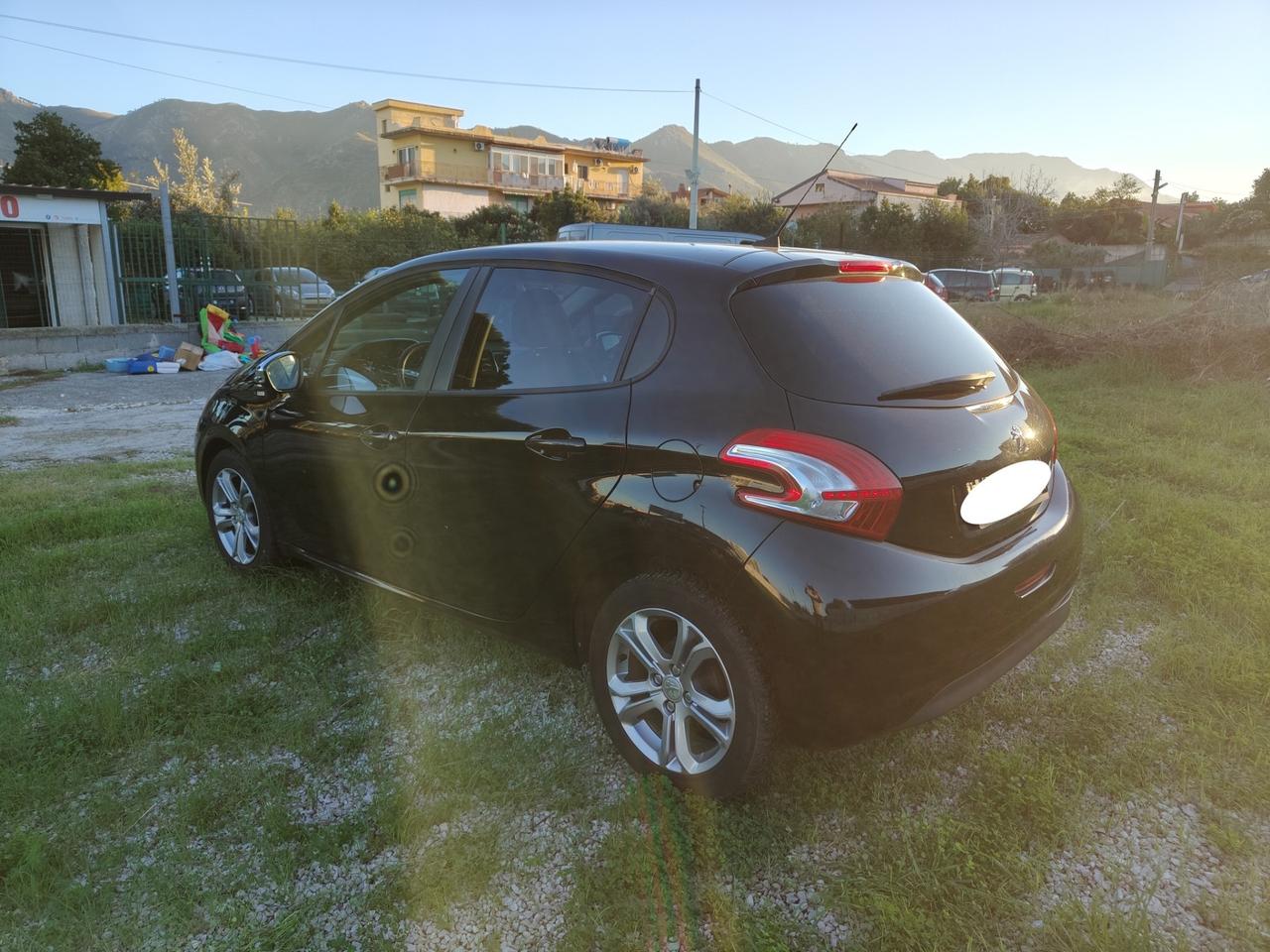 Peugeot 208 1.2 82CV 5 porte Allure