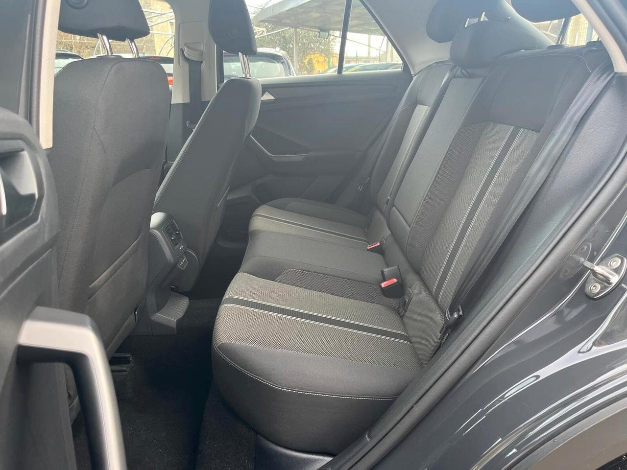 Volkswagen T-Roc 2.0 TDI SCR Business BlueMotion Technology