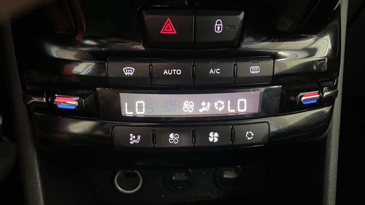 Peugeot 2008 1.6 e-HDi 115 CV Stop&Start Allure