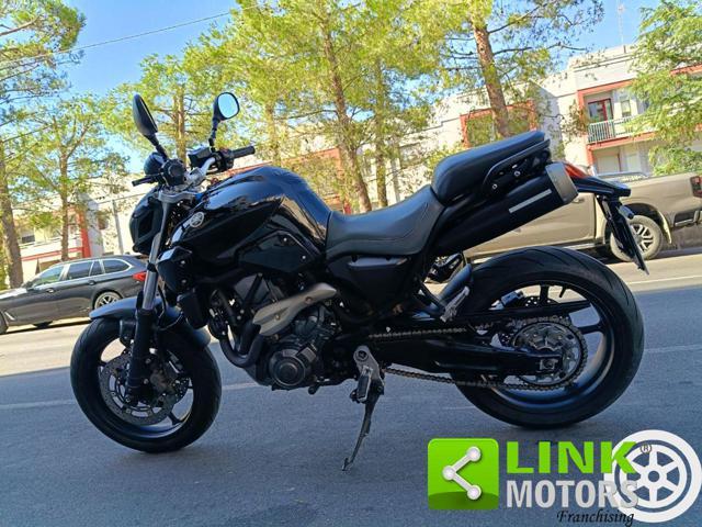YAMAHA MT-03 TAGLIANDATA