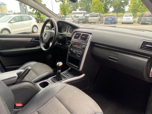 MERCEDES-BENZ B 180 CDI Sport