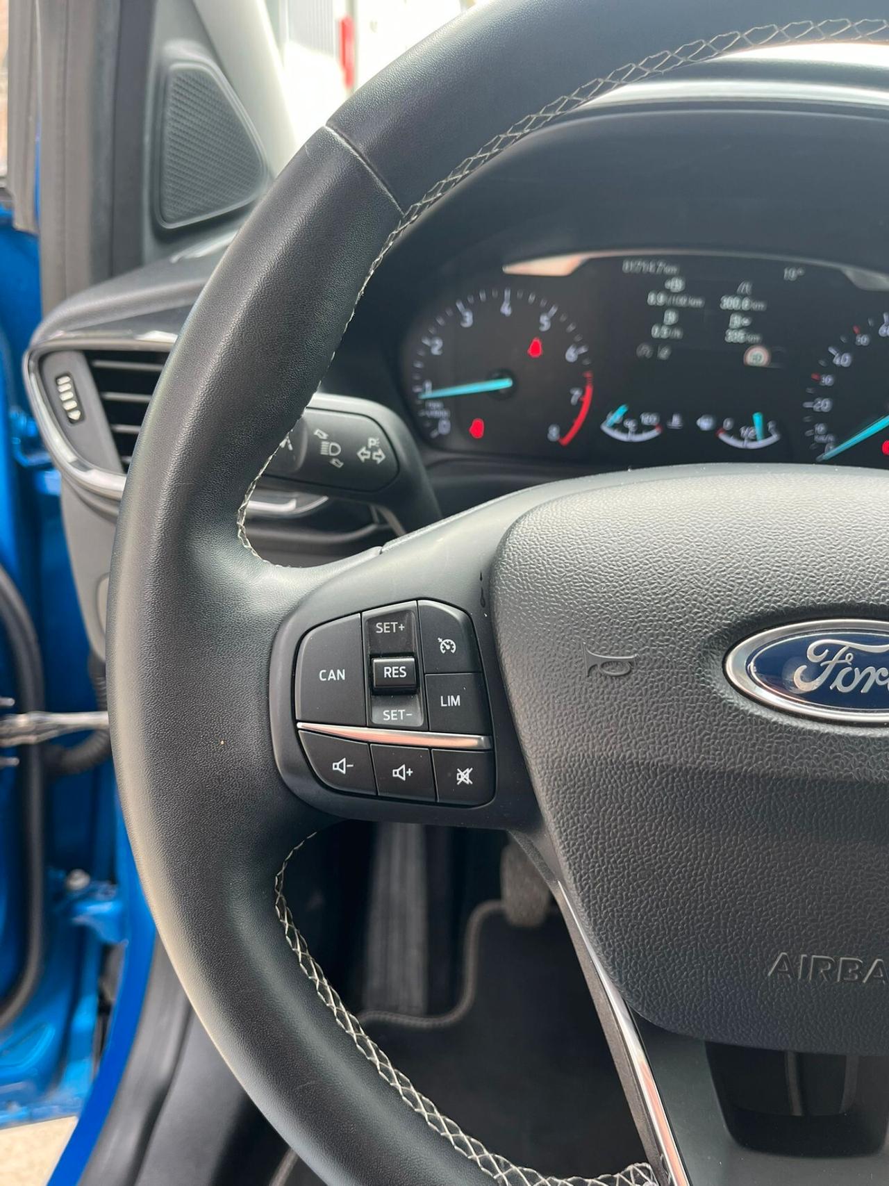 Ford Puma 1.0 EcoBoost Hybrid 125 CV S&S Titanium