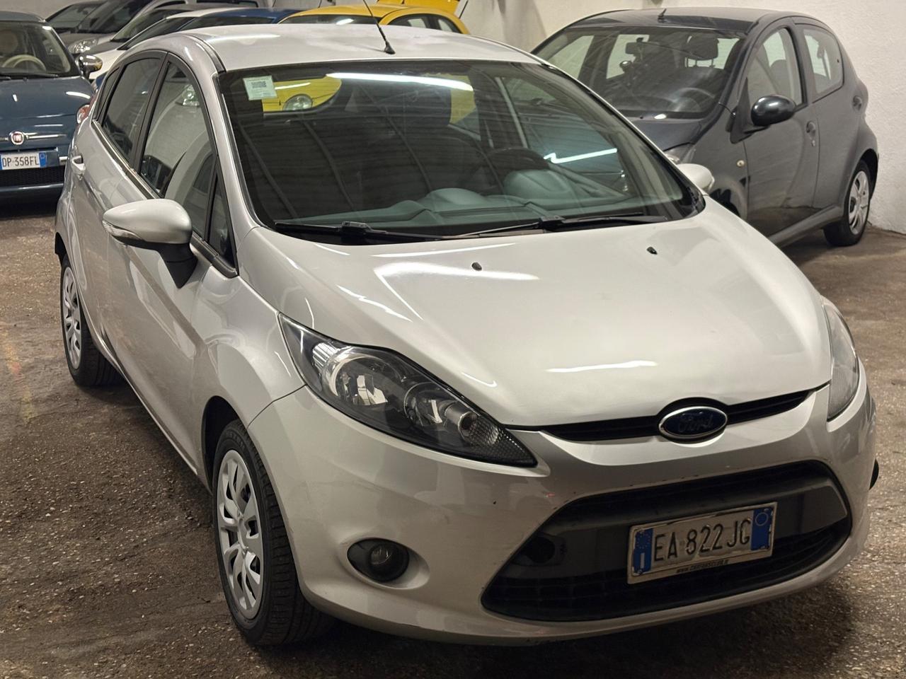 Ford Fiesta 1.4 5 porte Bz.- GPL Titanium
