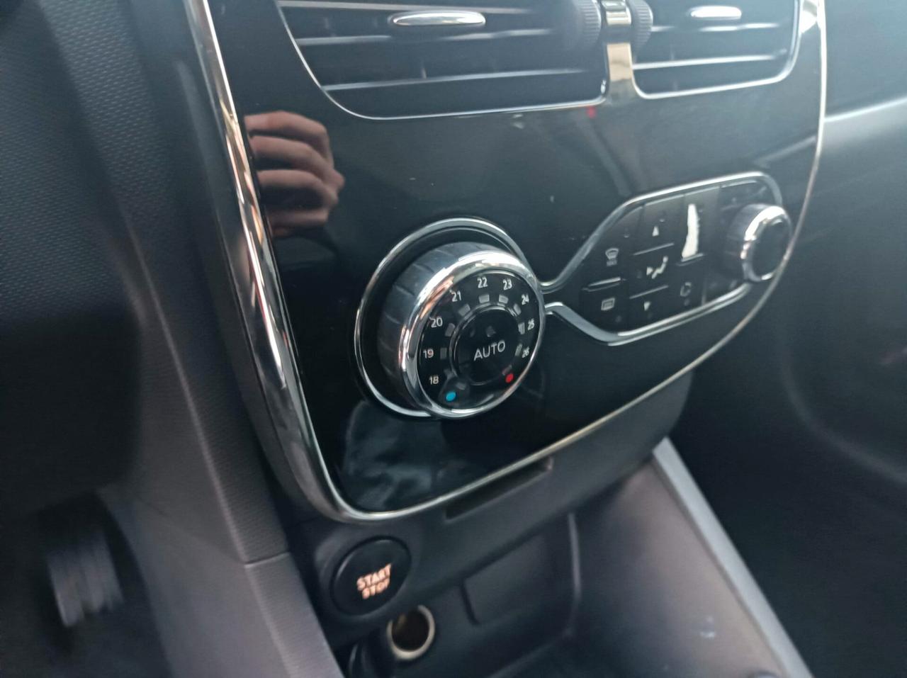 Renault Clio 1.2 75CV GPL 5 porte Live