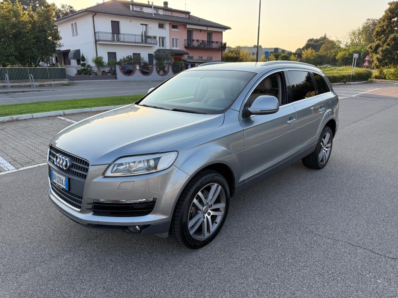 Audi Q7 3.0 V6 TDI 240 CV quattro tiptronic Advanced*Navi*Xenon*Pelle