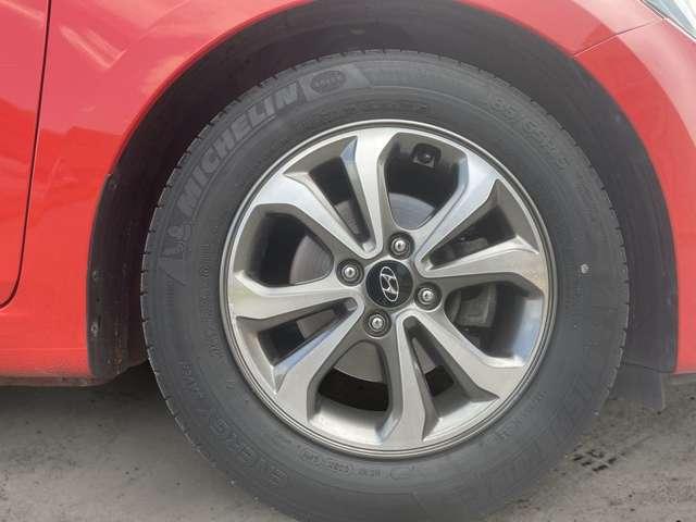 Hyundai i20 5p 1.2 mpi Connectline 75cv