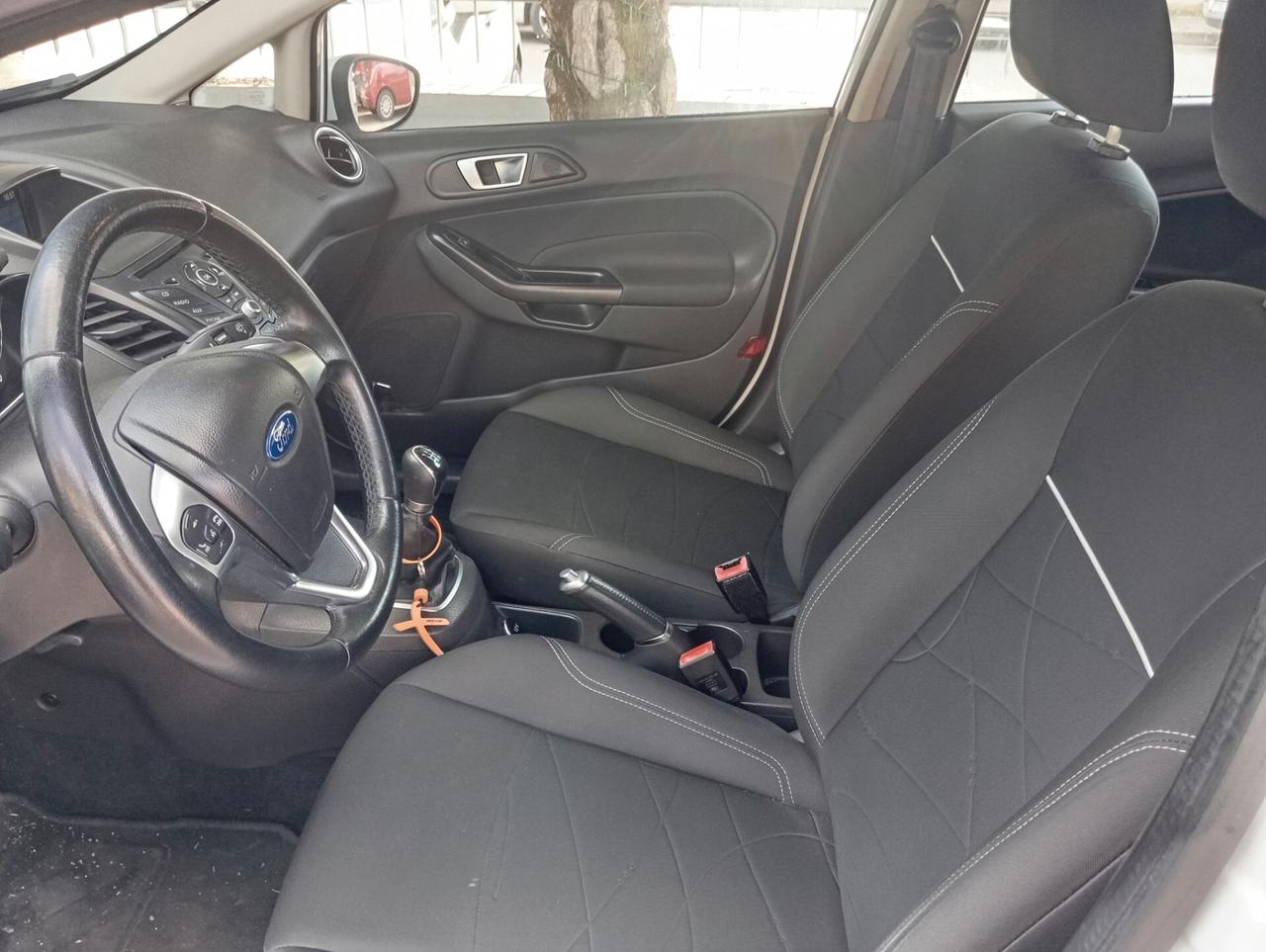 Ford Fiesta 1.5 TDCi 75CV AUTOCARRO 4 POSTI