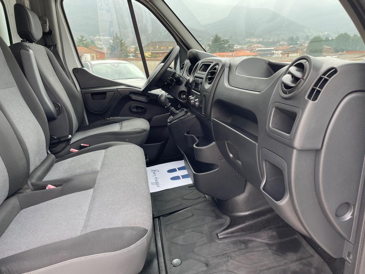 Renault Master Cabinato Con Sponda Idraulica Euro 6D UniProprietario