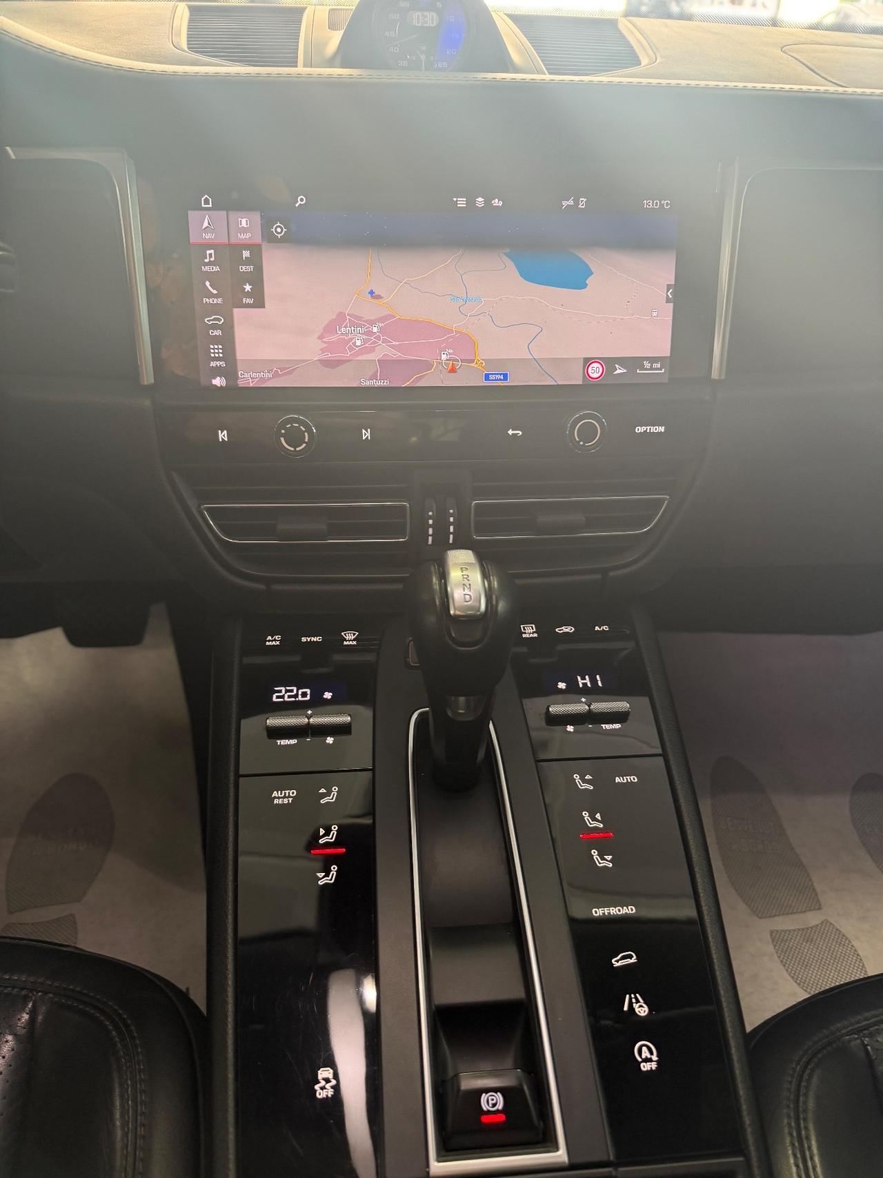 Porsche Macan 2.0 T 265CV KM 55.000