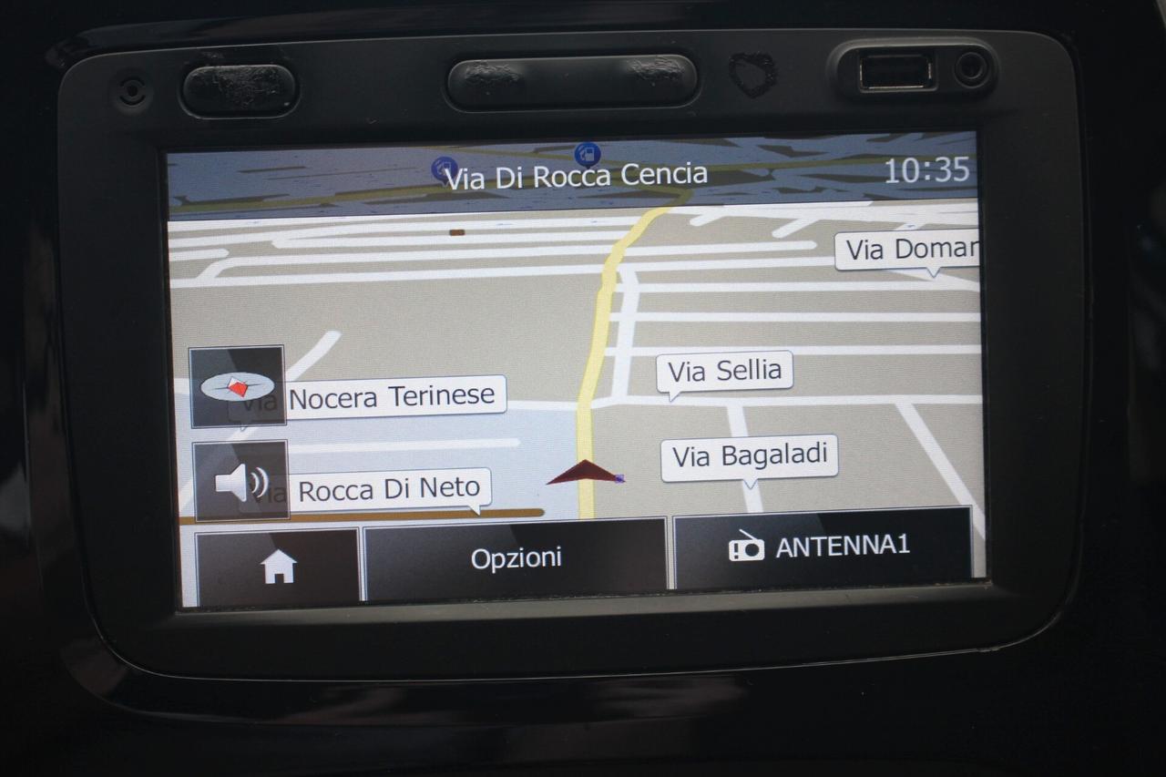 Renault Captur *PREZZO VERO* 0.9 tce 90 CV NEOPATENTATI OK TAGLIANDATA GARANZIA 12 MESI